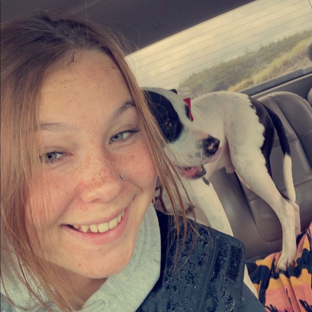 Meet your Posher, Gabbie